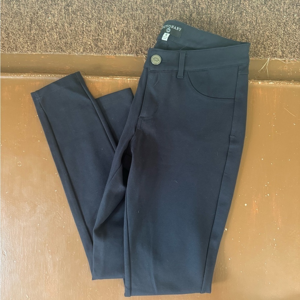 Dictionary Women’s 4 Navy Blue Skinny Ankle Fit Pants